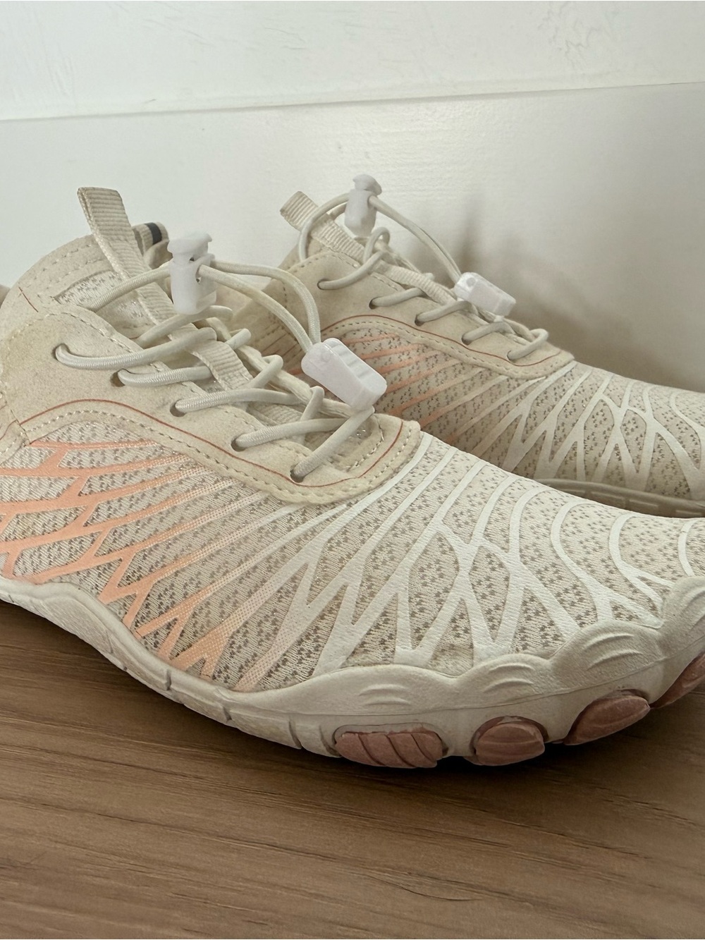 Hike Lorax Pro Barefoot Women’s athletic shoes size 36 (5.5-6 US)